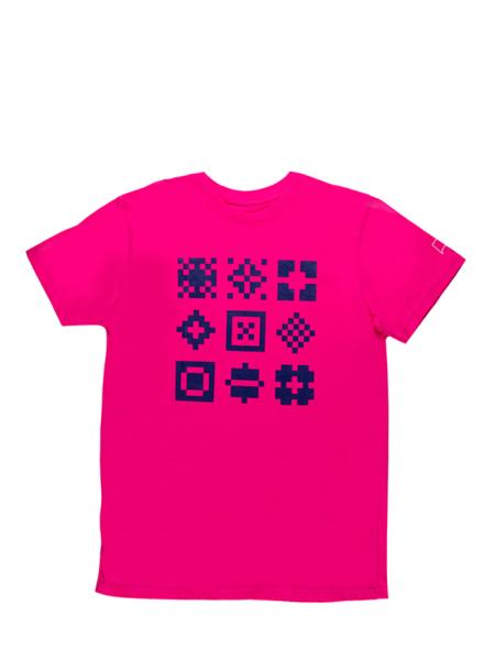 t-shirt pink