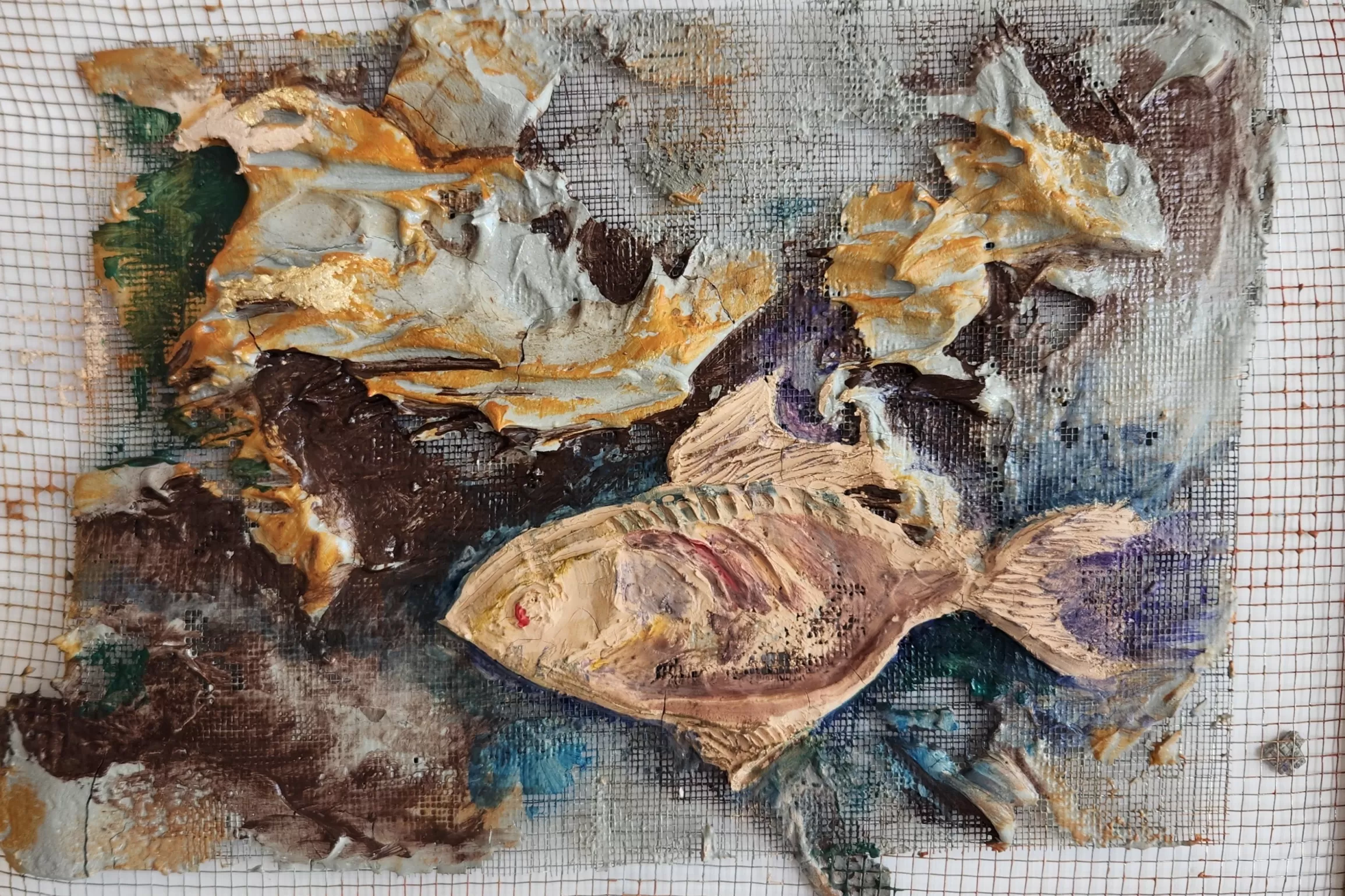 Rana Batrawi, Fruit of the Sea. Mixed materials on mesh, 42 x 31 cm.  The Palestinian Museum Permanent Collection, on permanent loan from Barjeel Art Foundation
