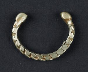 Mabrooma bracelet