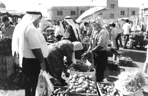 The Market in Ramallah 1989
