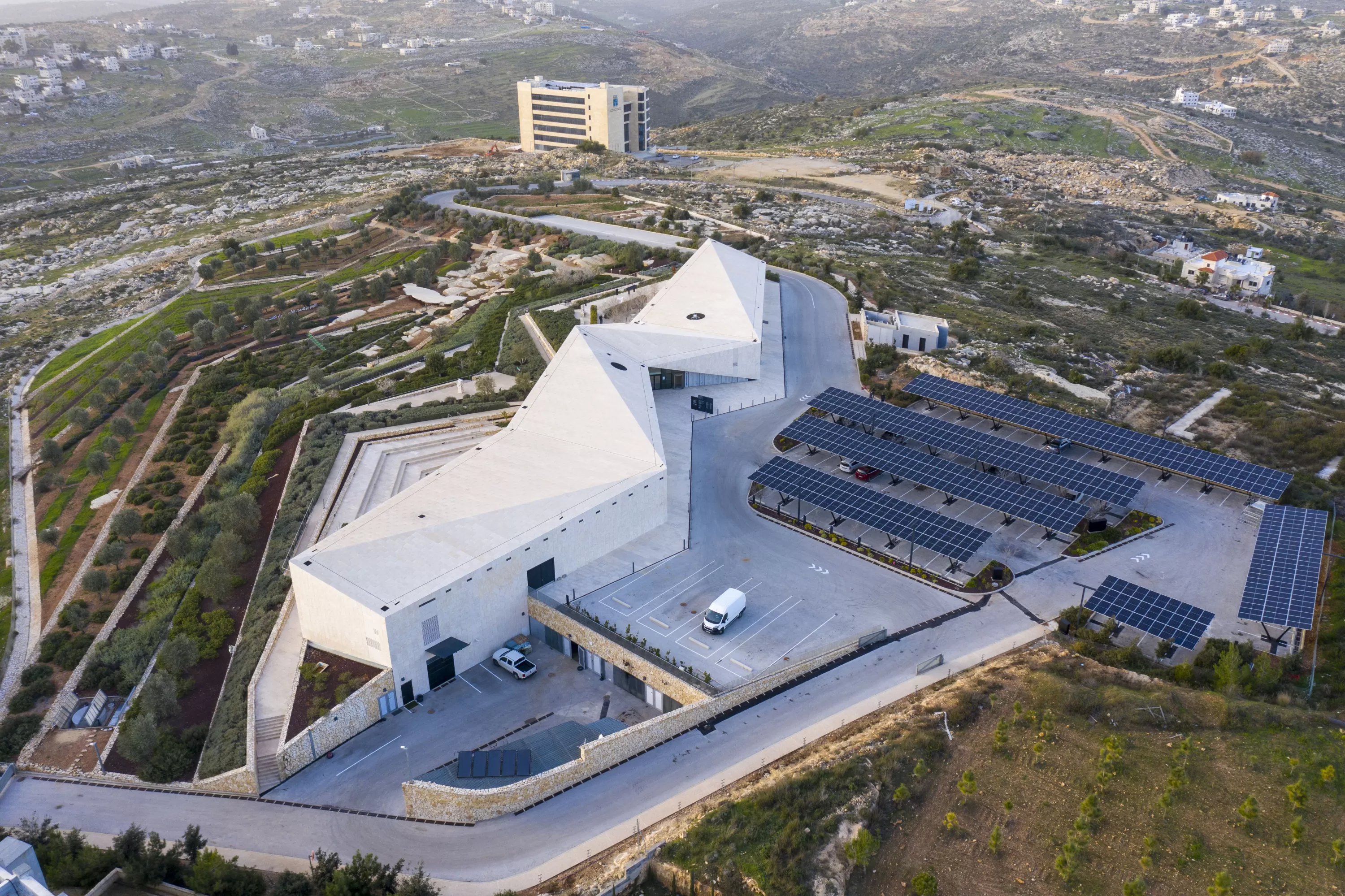 Green Building tour (Solar panels in the Palestinian Museum )