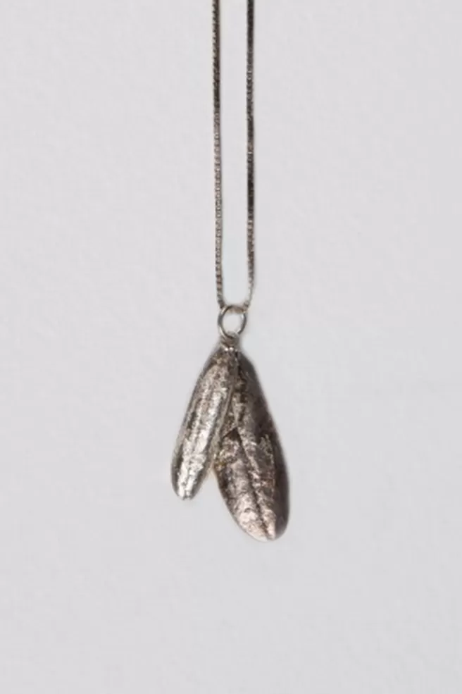 olive leaf necklace 